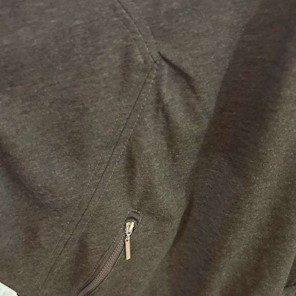 Tahari Sport Super soft inner fleece thumb hole sweatshirt - Picture 4 of 5